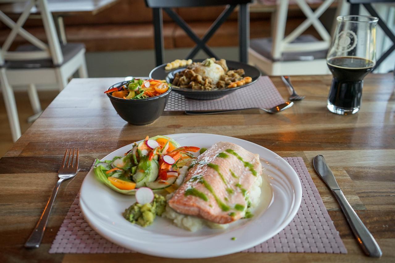 Hotel Laekur Hella Ngoại thất bức ảnh
